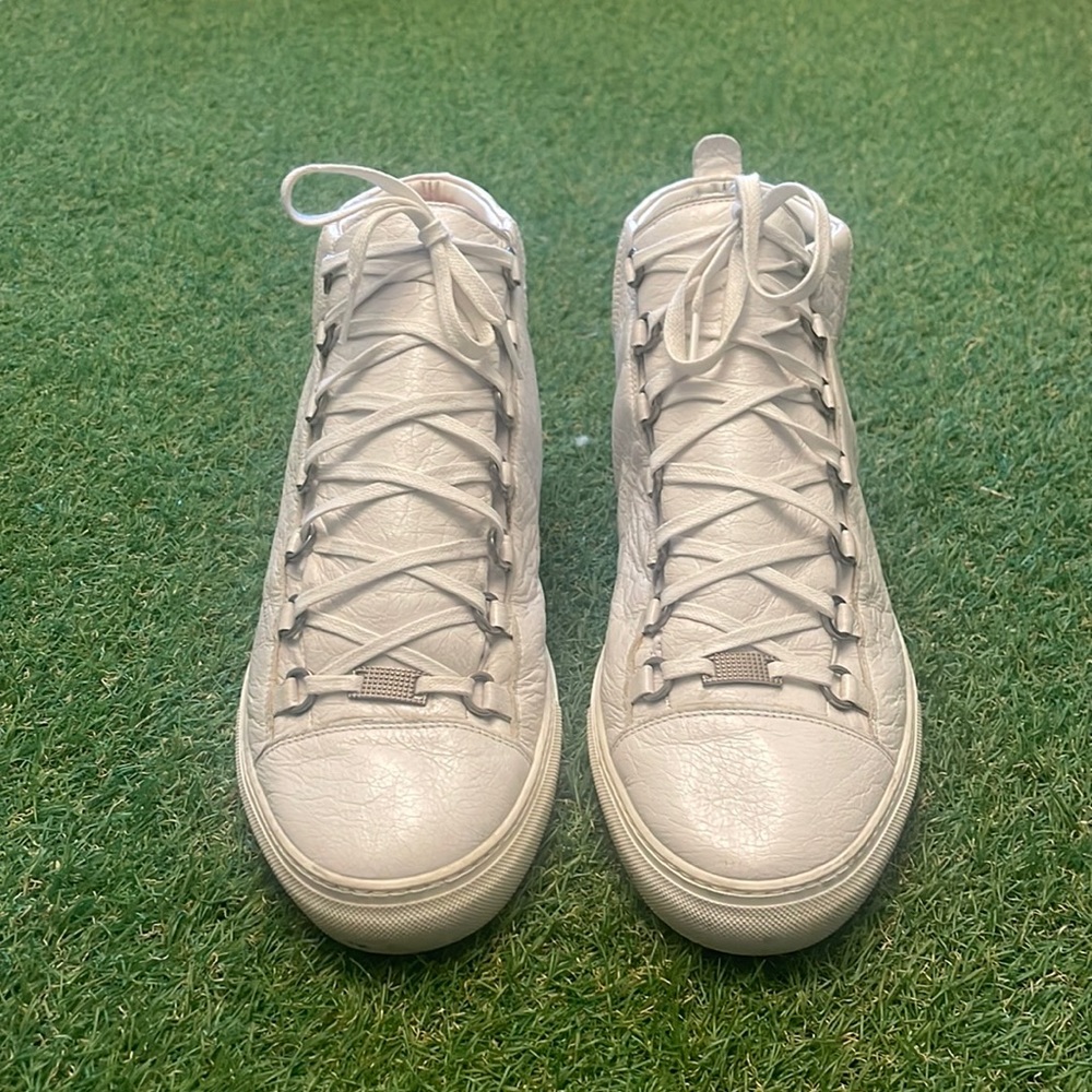 White Balenciaga Arena